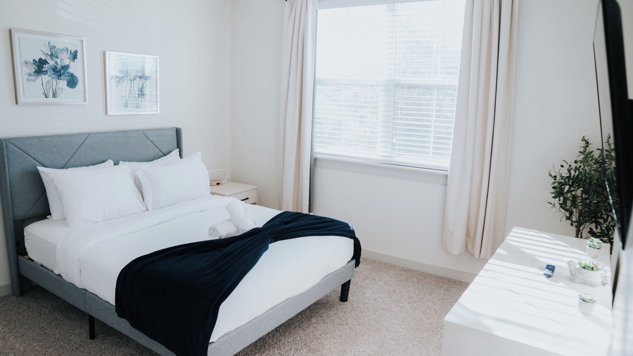 Photo of Bedroom in McNeil