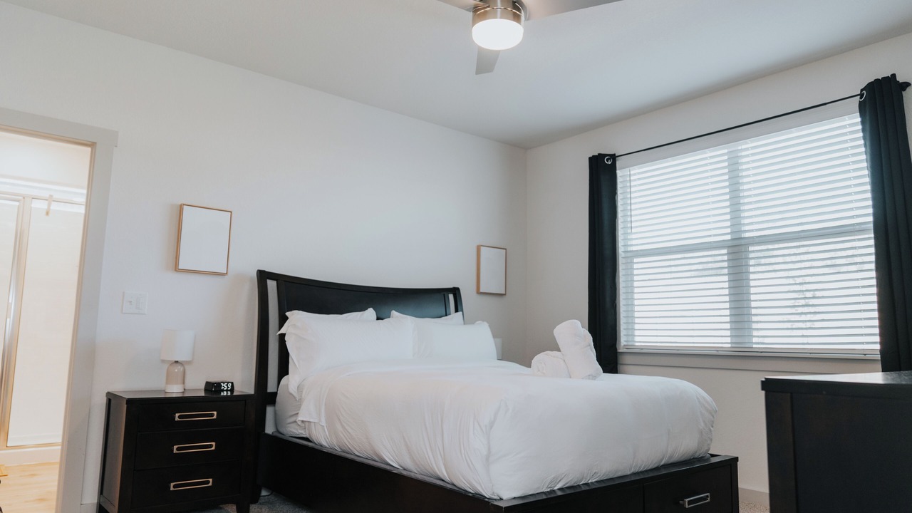 Photo of Bedroom in McNeil