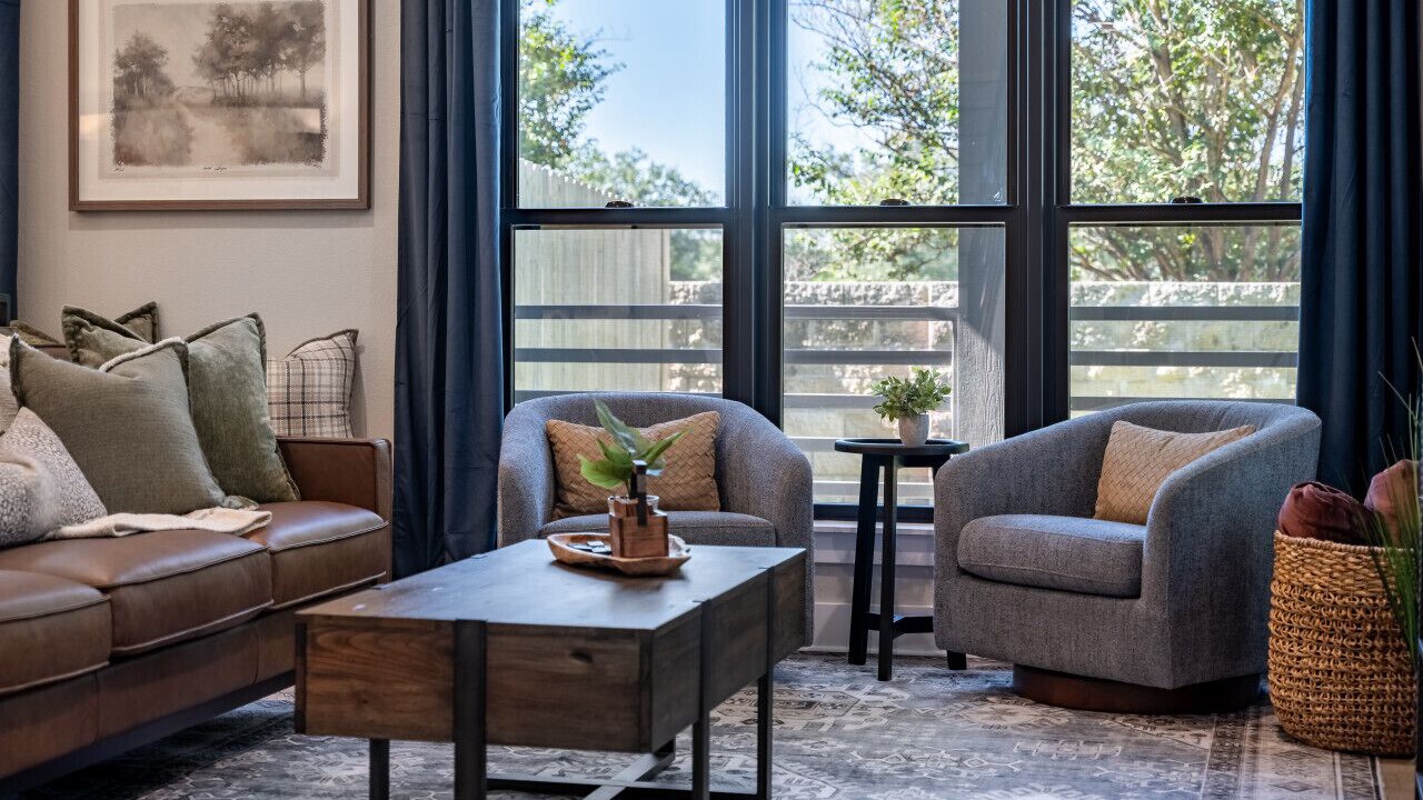 Photo of Bedroom in College Hills Estates