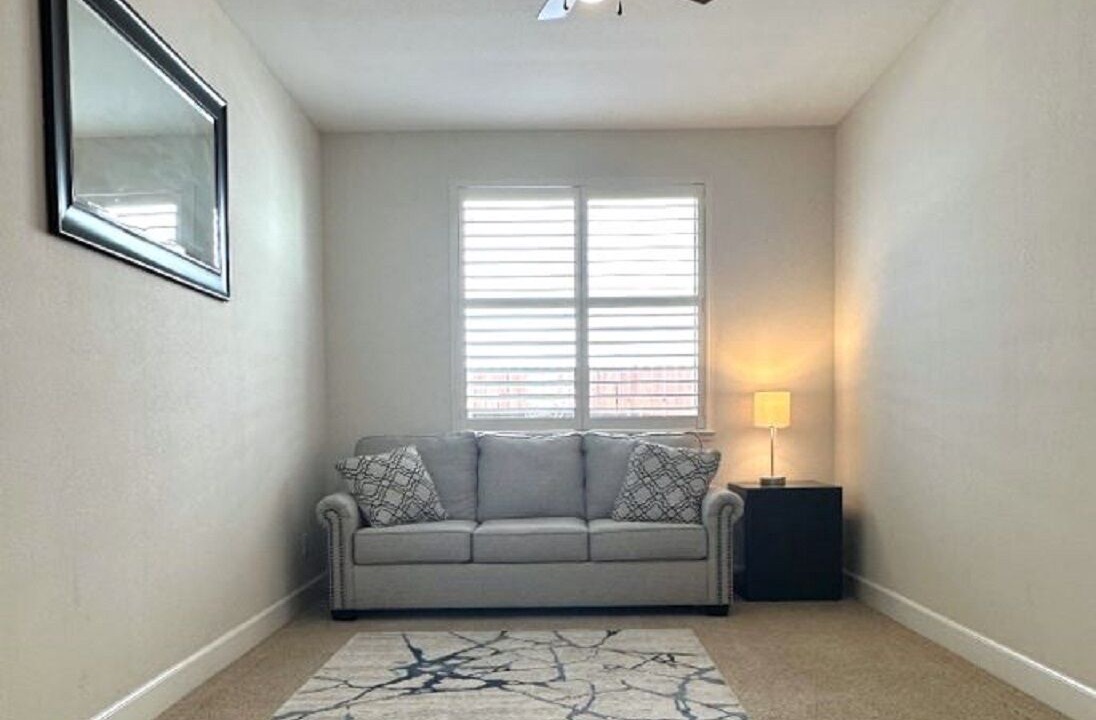 Photo of Livingroom in Lincoln