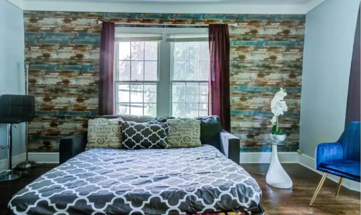 Photo of Bedroom in College Heights