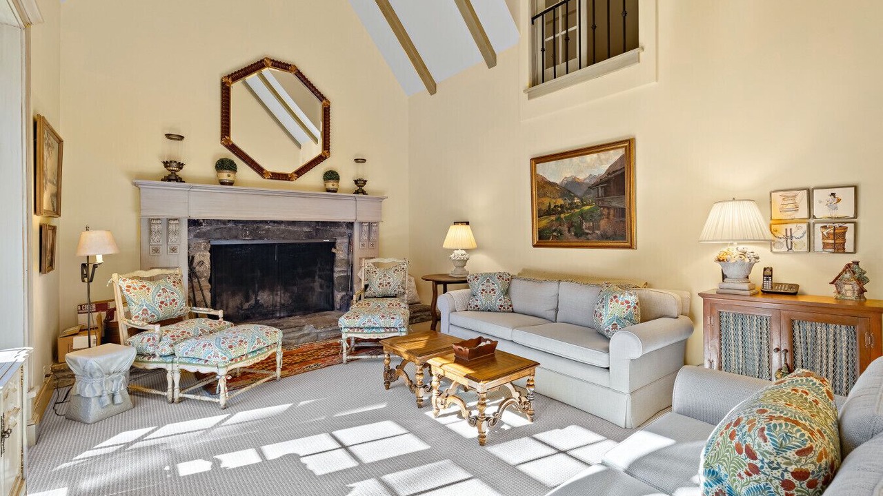 Photo of Livingroom in Stratton Mountain