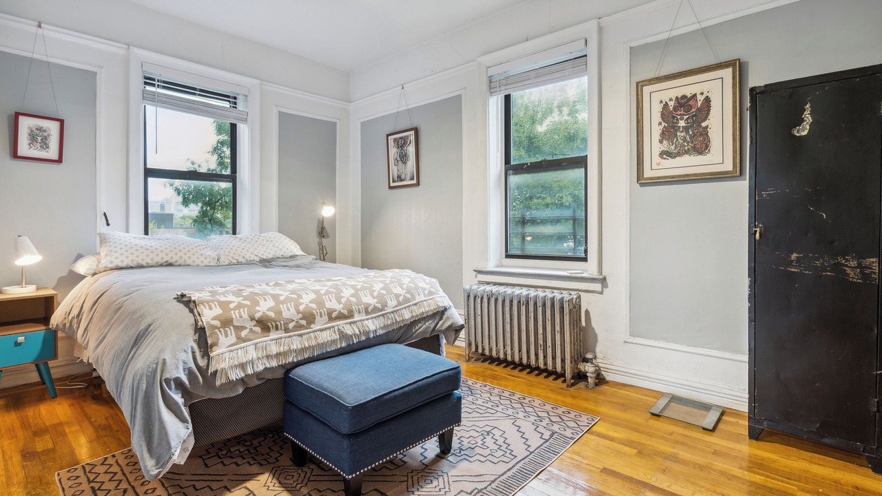 Photo of Bedroom in Highbridge