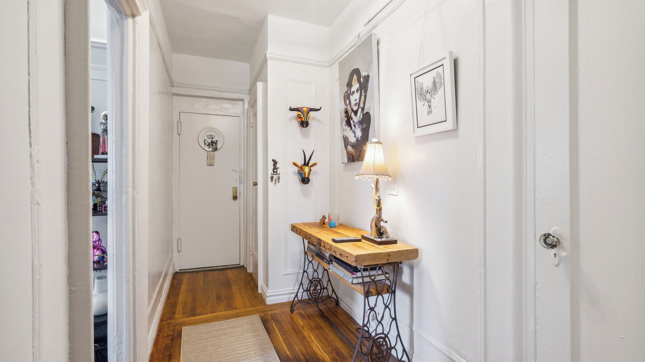 Photo of Others in Highbridge