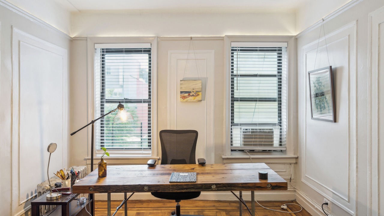 Photo of Others in Highbridge