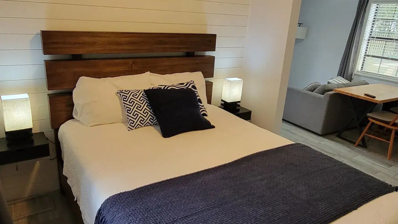 Photo of Bedroom in Weston