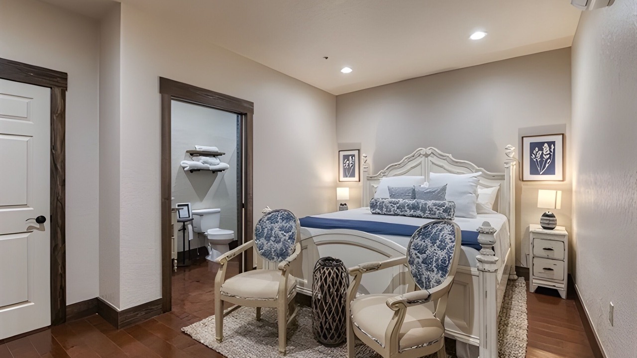 Photo of Bedroom in Elk City