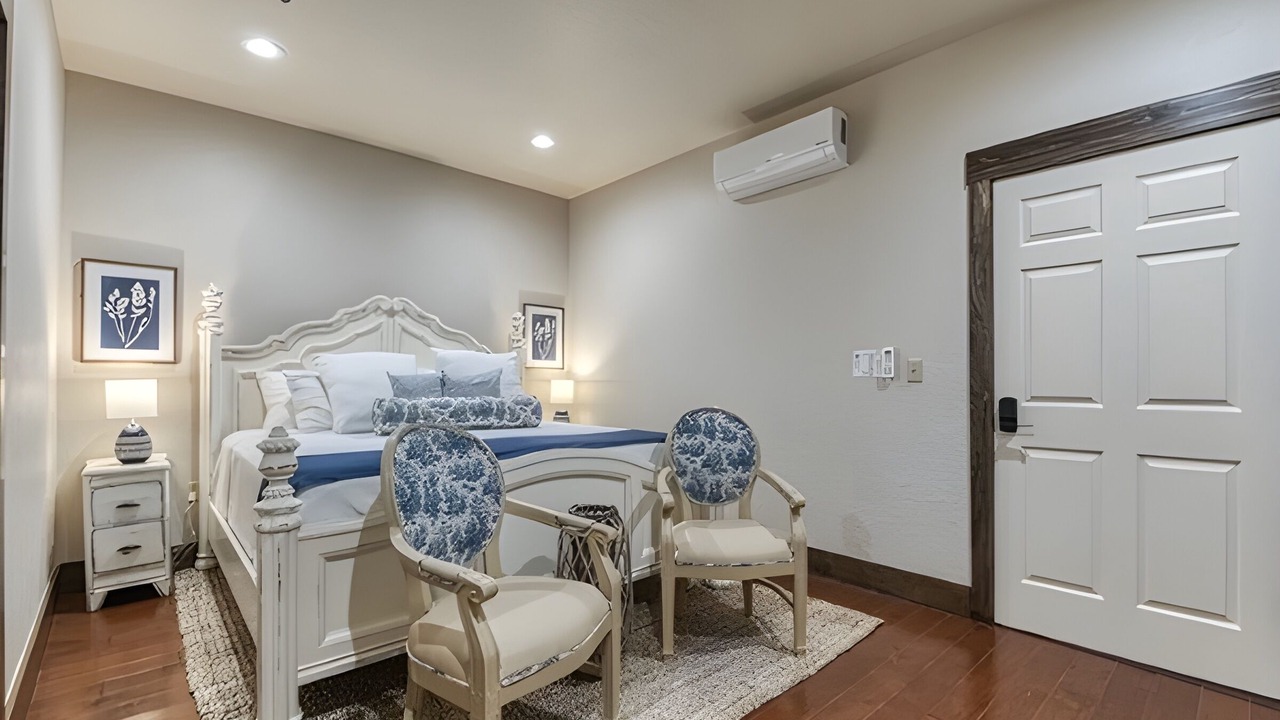 Photo of Bedroom in Elk City