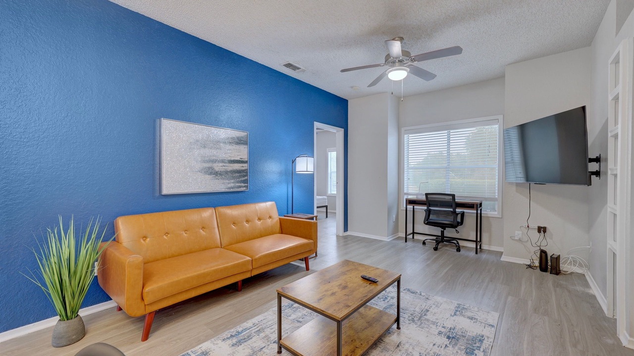 Photo of Livingroom in Milwood