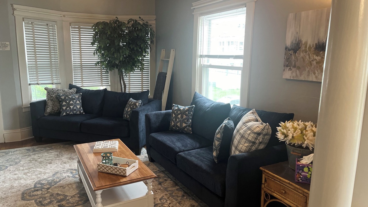 Photo of Livingroom in Syracuse