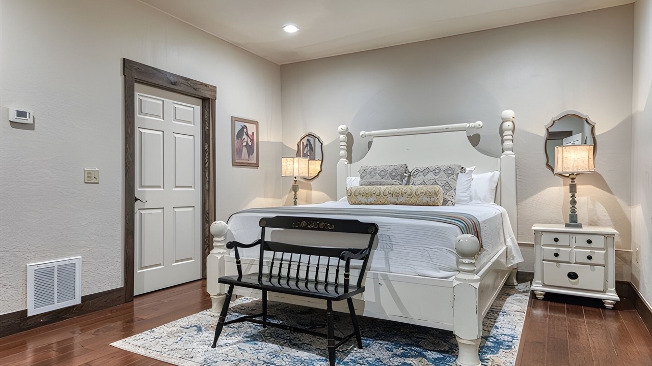 Photo of Bedroom in Elk City