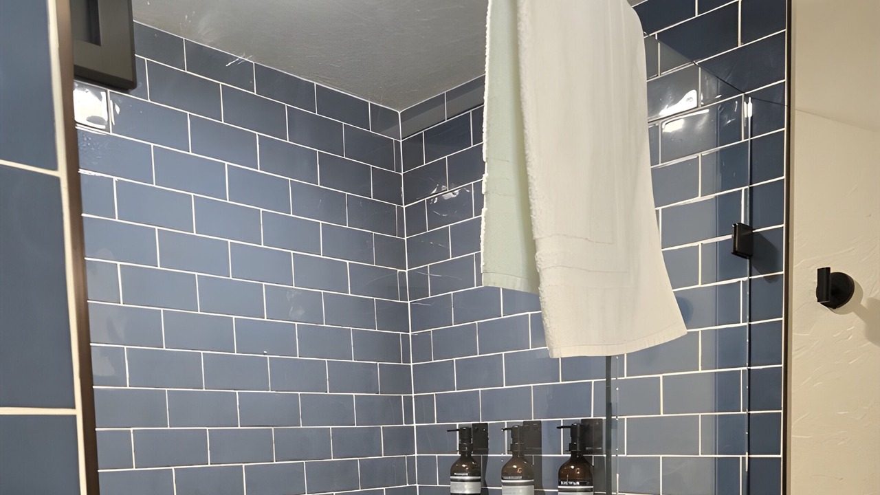 Photo of Bathroom in Elk City