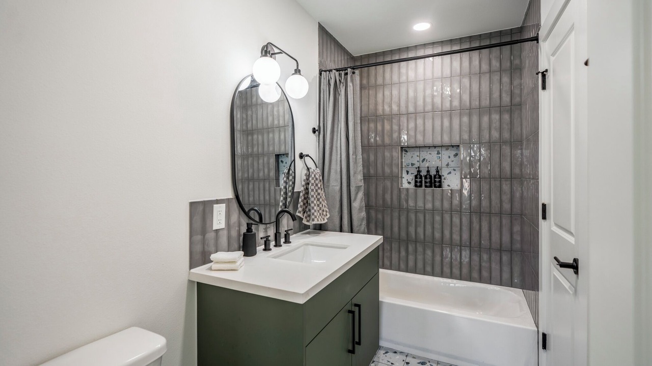 Photo of Bathroom in Greater East End