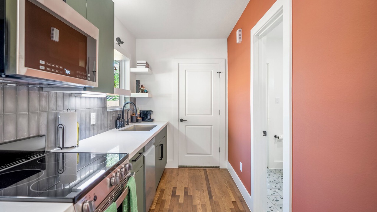 Photo of Kitchen in Greater East End