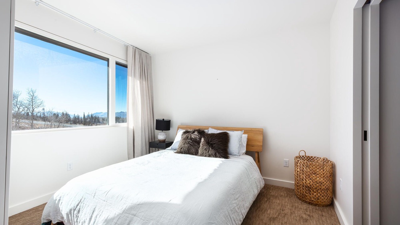 Photo of Bedroom in Eden