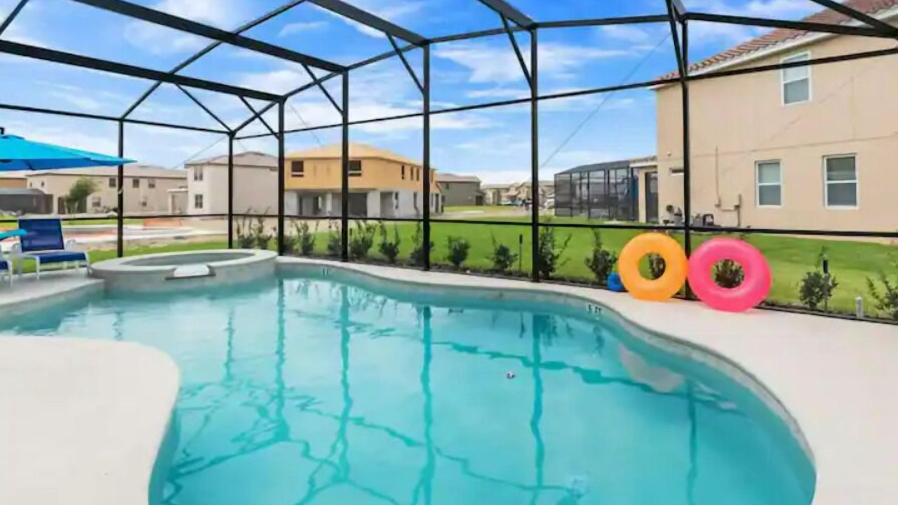 Photo of Outdoor in Loughman