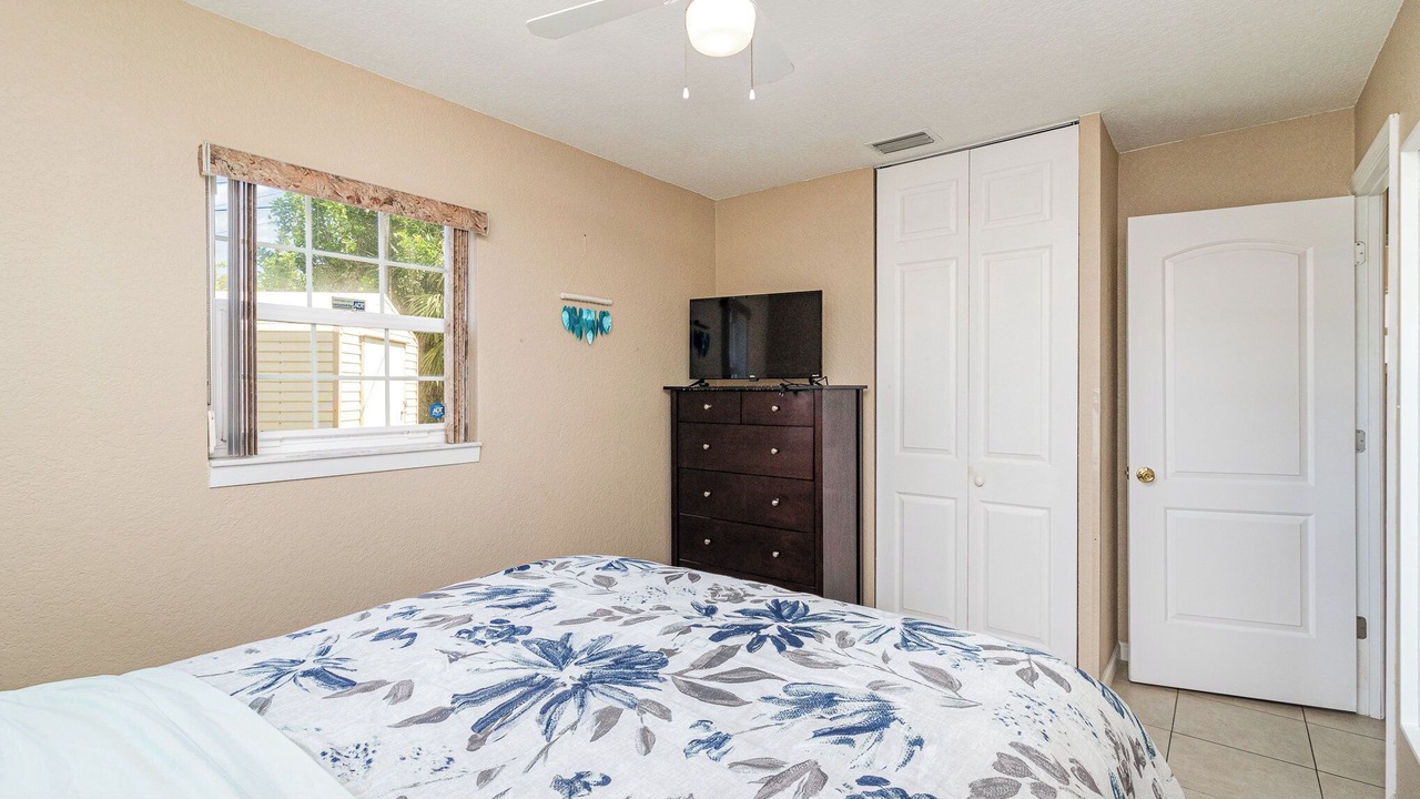 Photo of Bedroom in Tropic