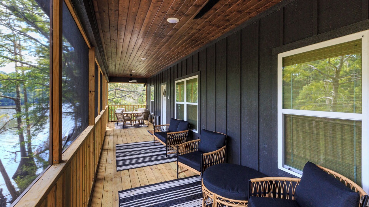 Photo of Patio Balcony in Karnack