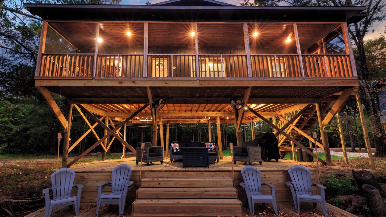 Photo of Patio Balcony in Karnack