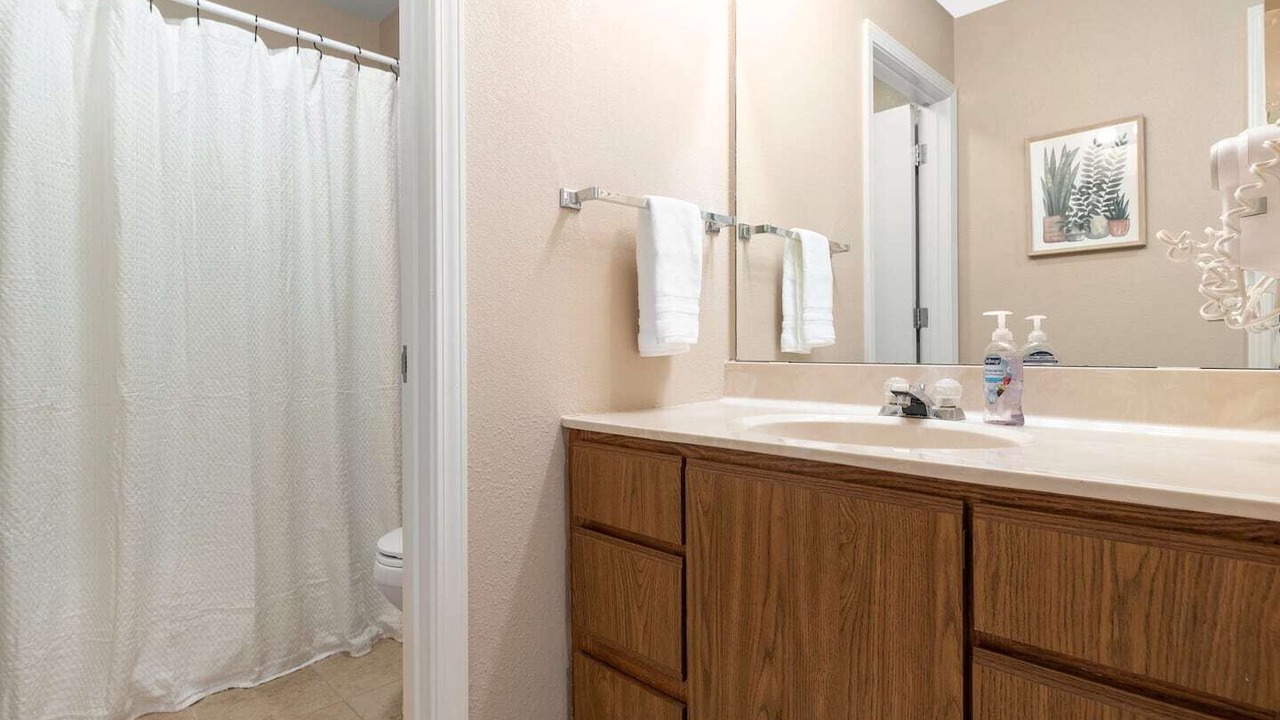 Photo of Bathroom in Acme
