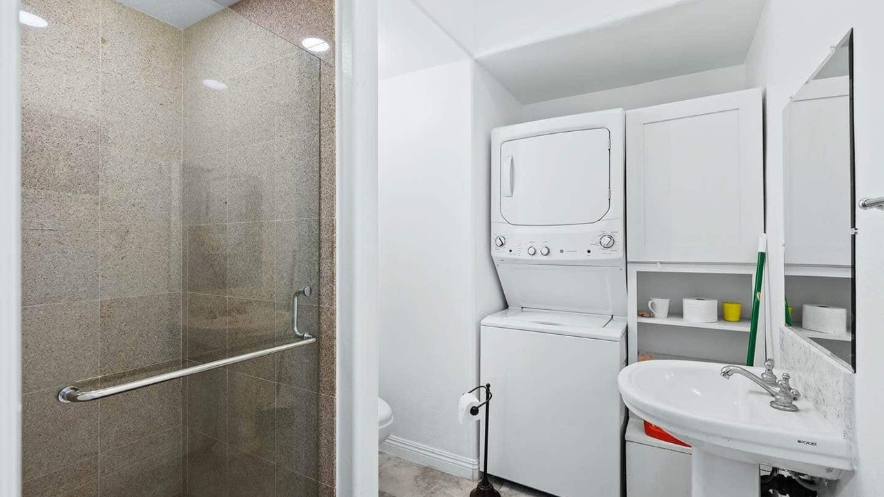 Photo of Bathroom in Hacienda Heights