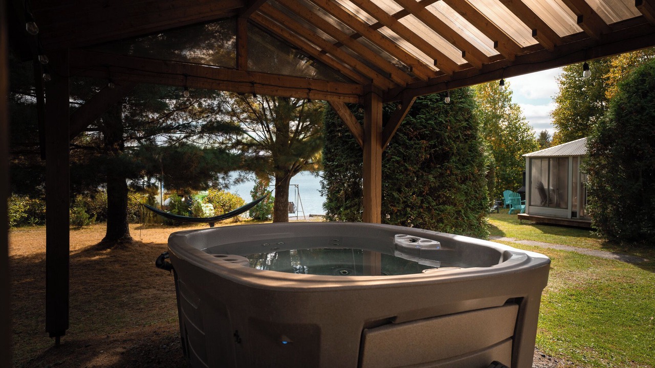 Photo of Outdoor in L'Ascension-de-Notre-Seigneur