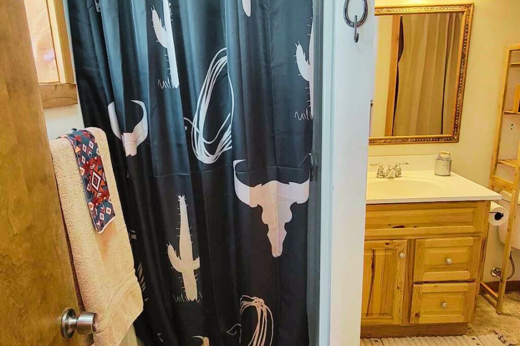 Photo of Bathroom in Crooked River Ranch