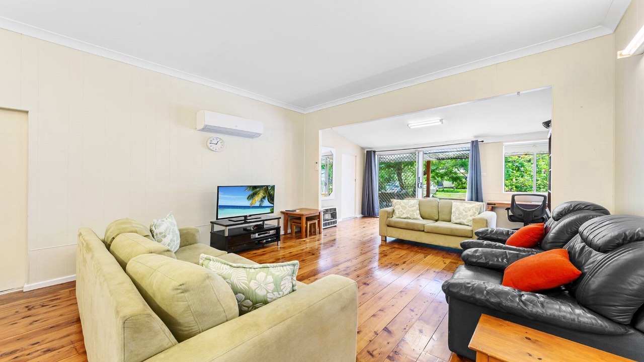 Photo of Livingroom in Patonga