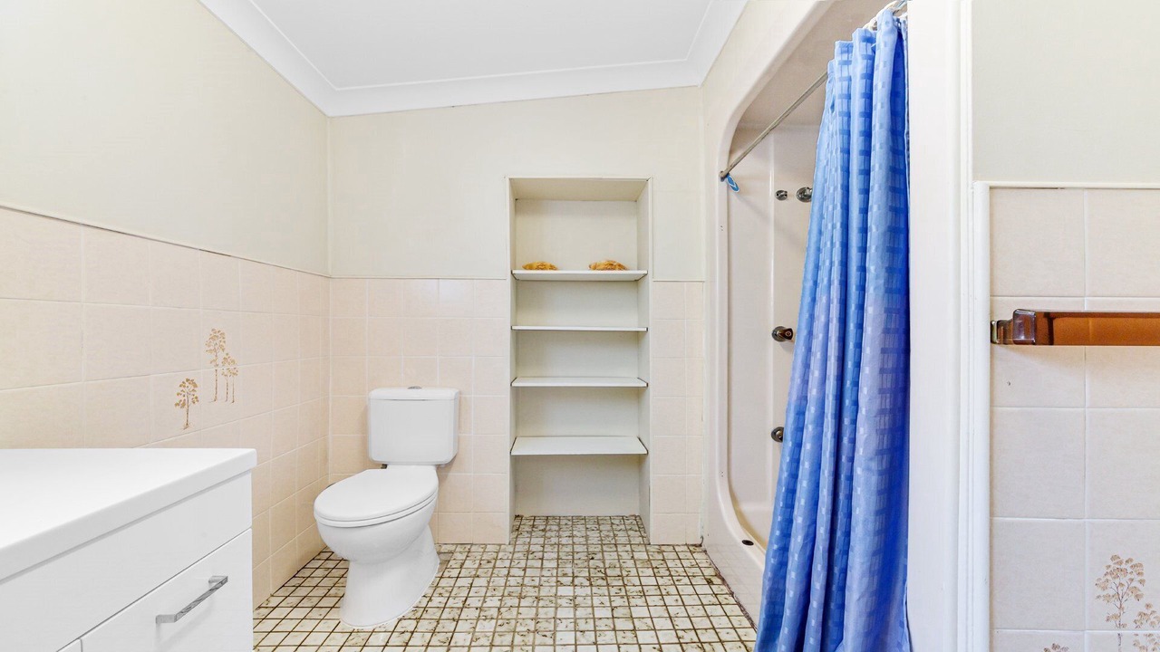 Photo of Bathroom in Patonga