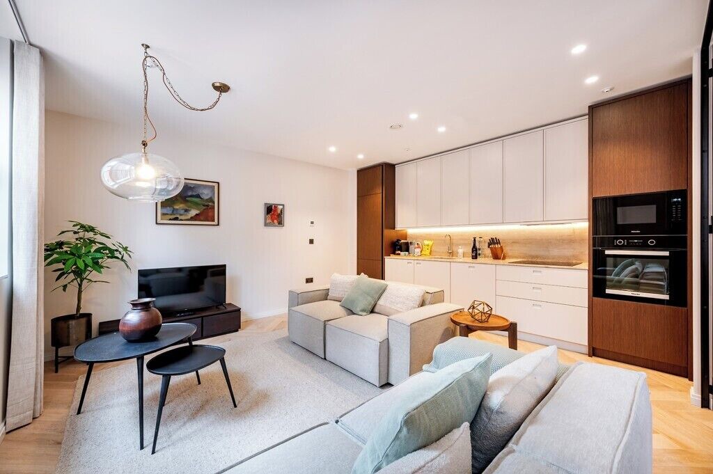 Photo of Others in Covent Garden