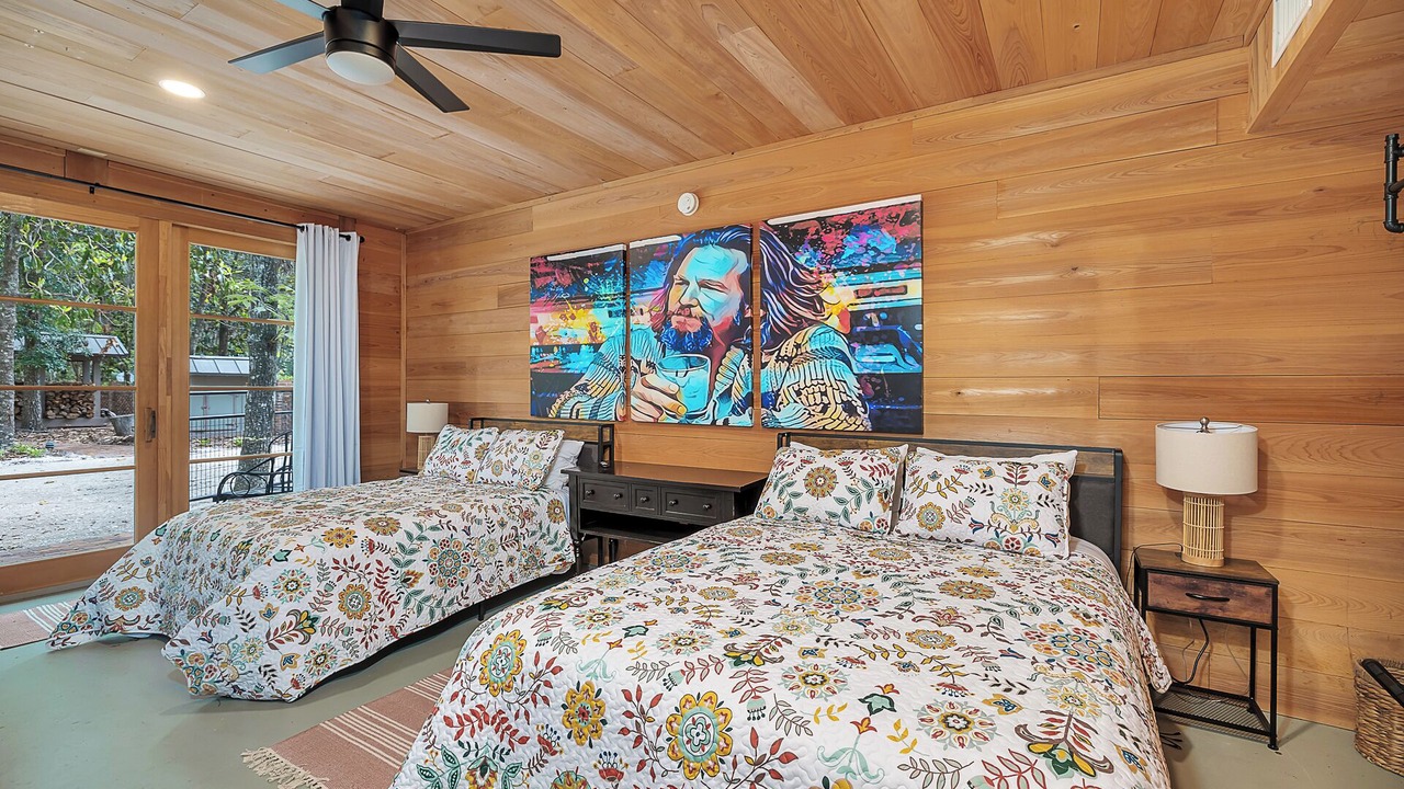 Photo of Bedroom in White Oak