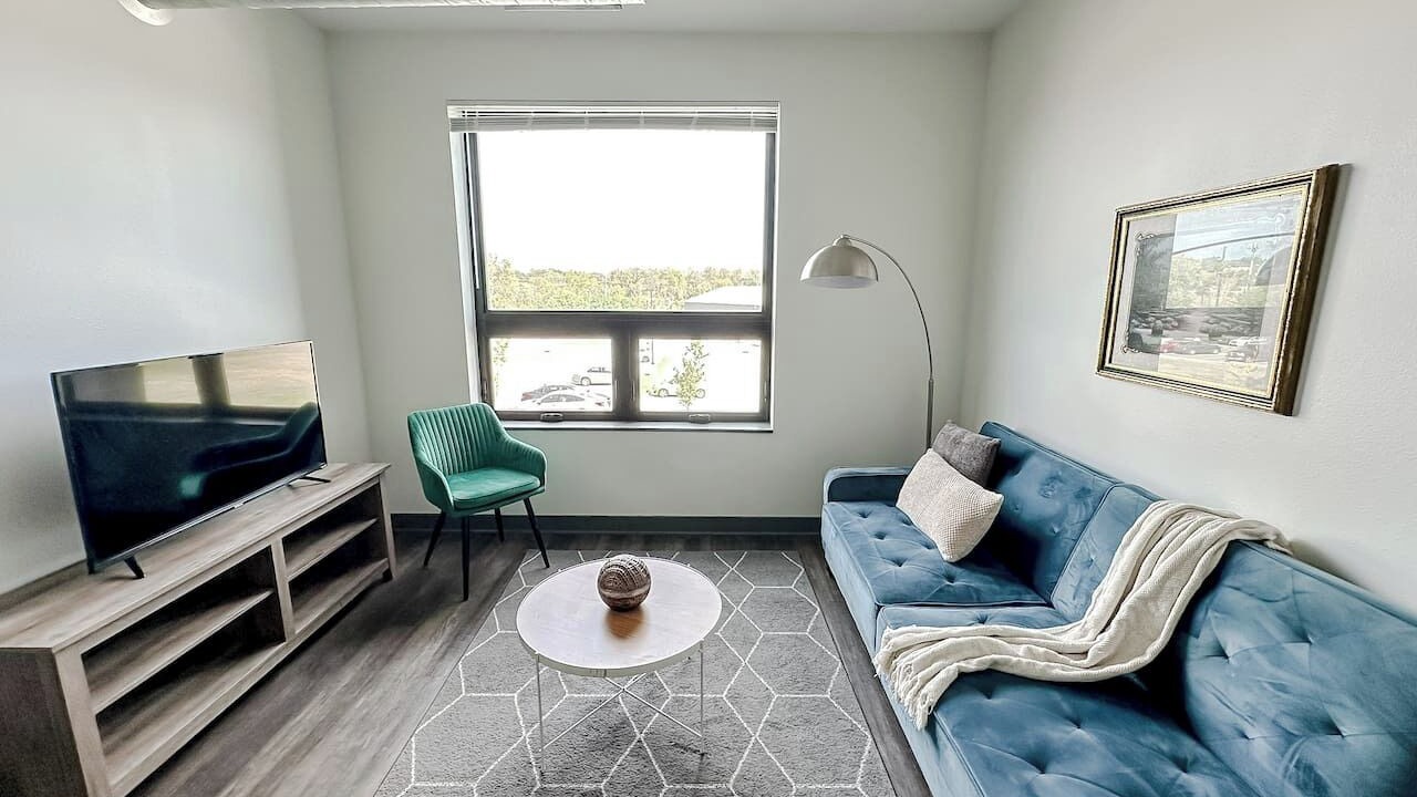 Photo of Livingroom in West Des Moines