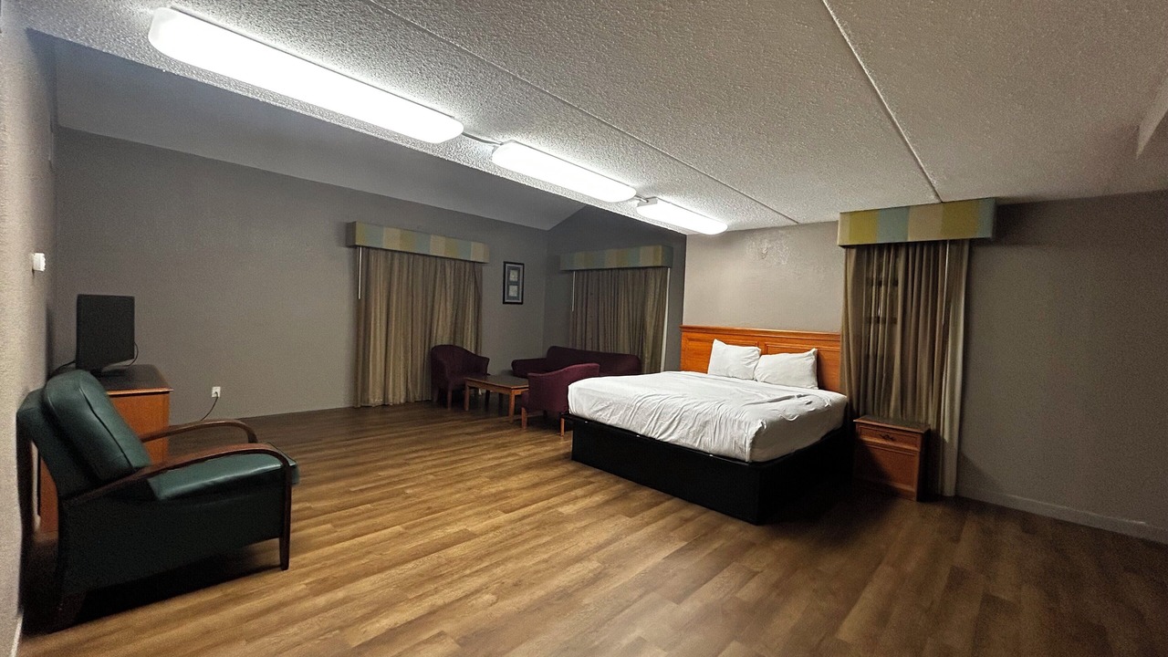 Photo of Bedroom in East Congress
