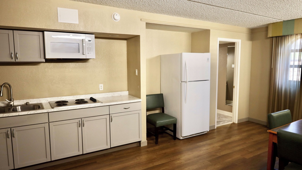 Photo of Kitchen in East Congress