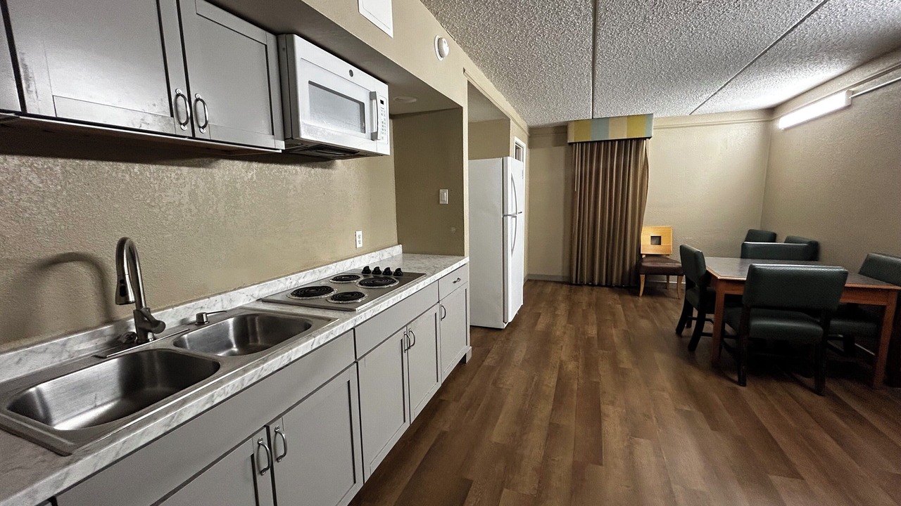 Photo of Kitchen in East Congress