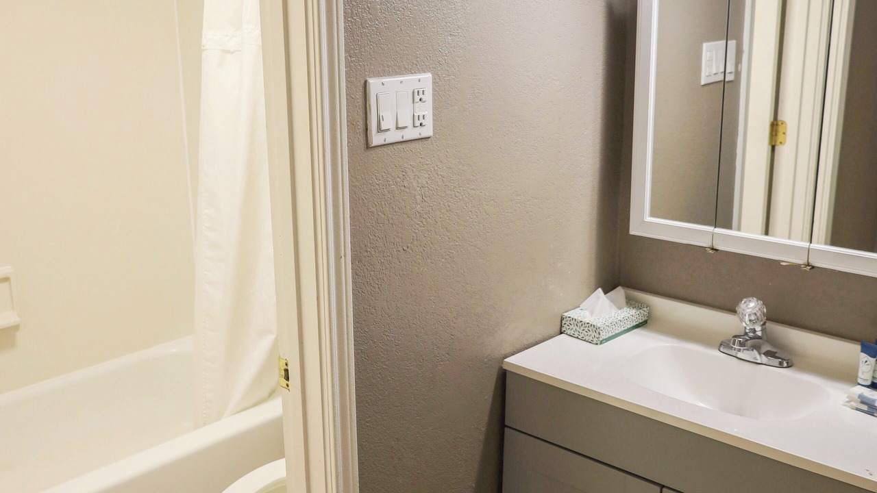 Photo of Bathroom in East Congress