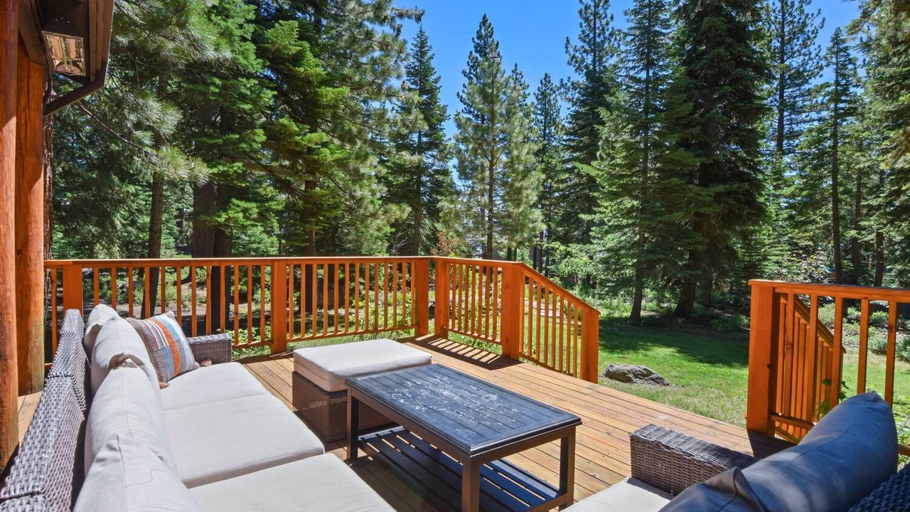 Photo of Patio Balcony in Tahoe City