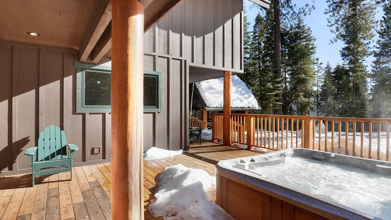 Photo of Patio Balcony in Tahoe City