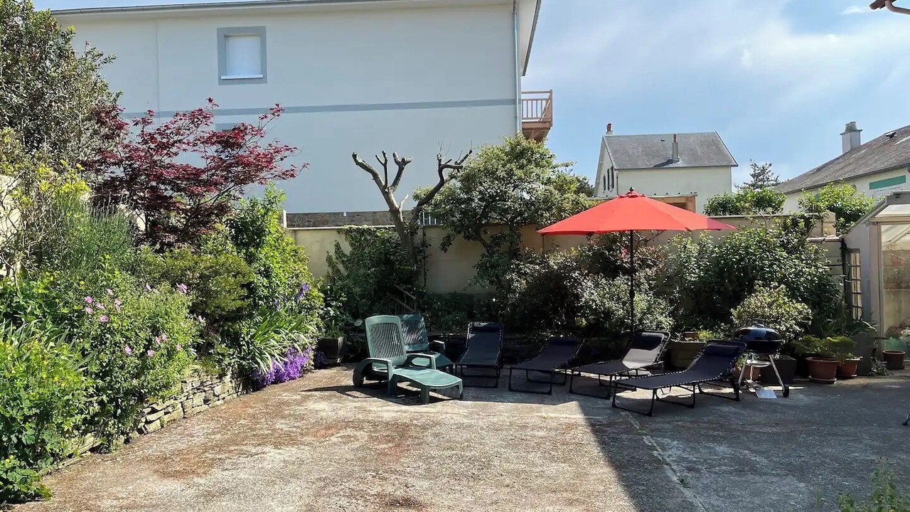 Photo of Patio Balcony in Donville-les-Bains