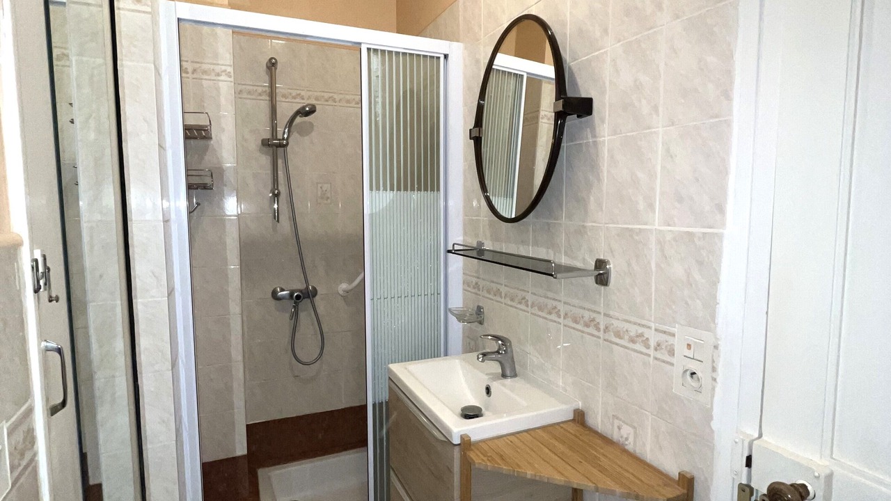 Photo of Bathroom in Donville-les-Bains