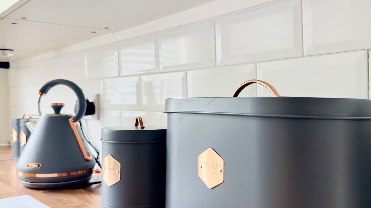 Photo of Others in Little Hulton