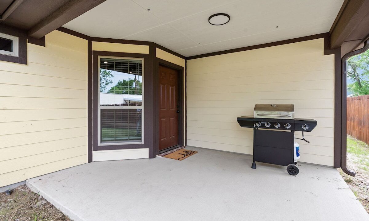 Photo of Patio Balcony in Fort Worth
