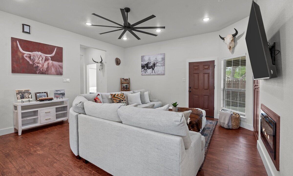 Photo of Livingroom in Fort Worth