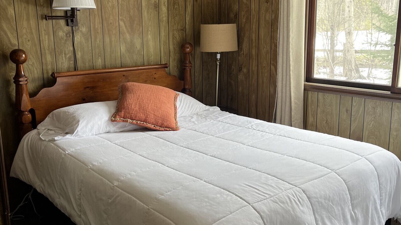 Photo of Bedroom in Honor