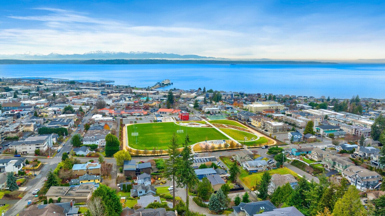 Photo of Others in Edmonds