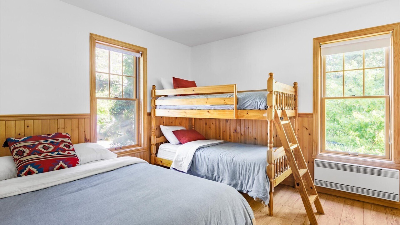 Photo of Bedroom in Mauricie