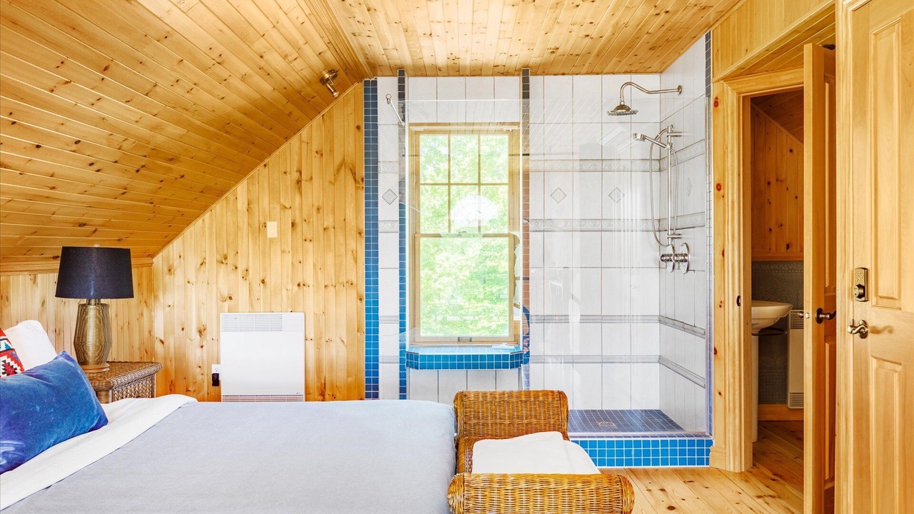 Photo of Bedroom in Mauricie