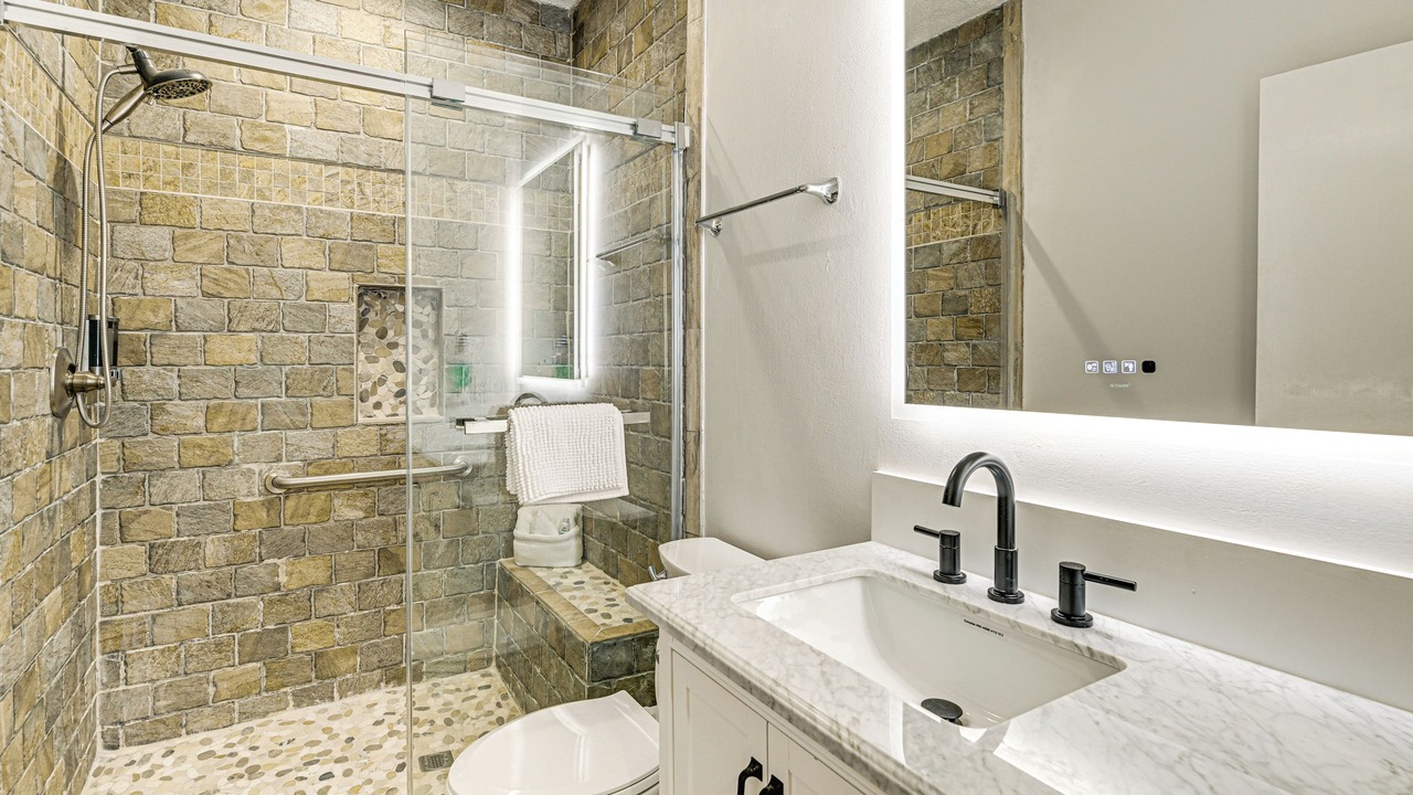 Photo of Bathroom in Salem