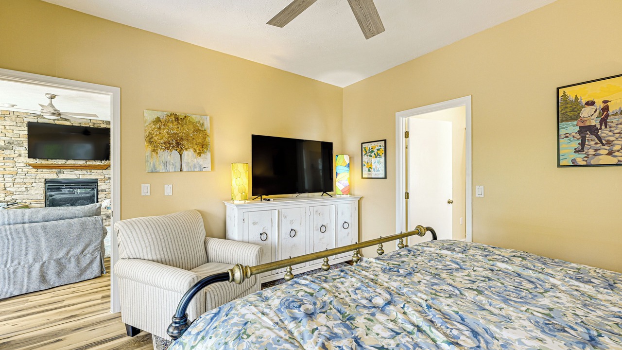 Photo of Bedroom in Salem