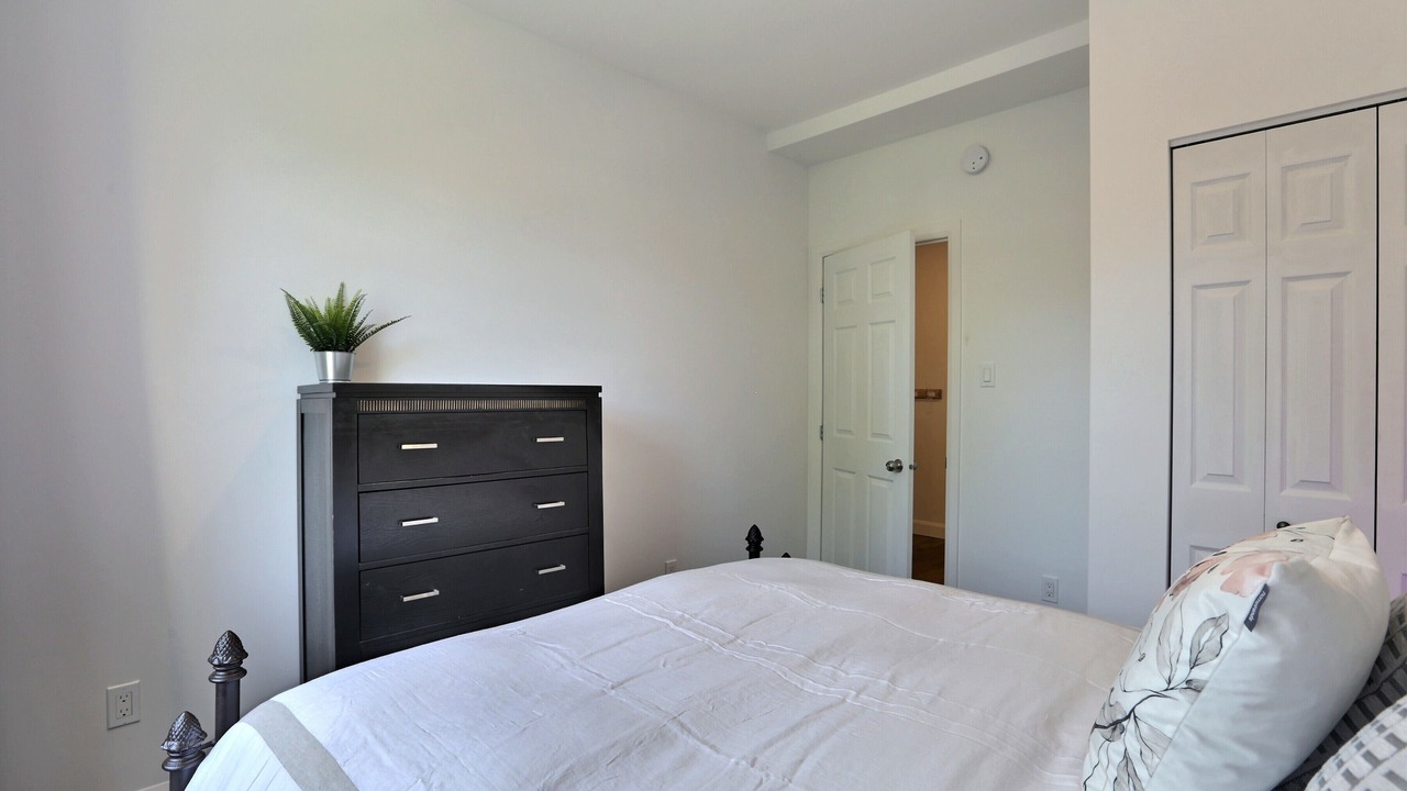 Photo of Bedroom in Paine-Sec